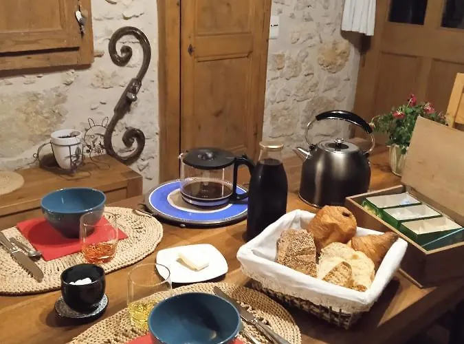 Chez Karine Ceyzerieu